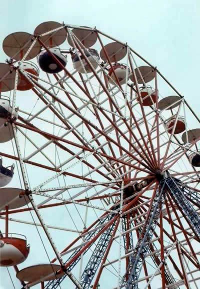 Edgewater Park - Old Family Pics (newer photo)